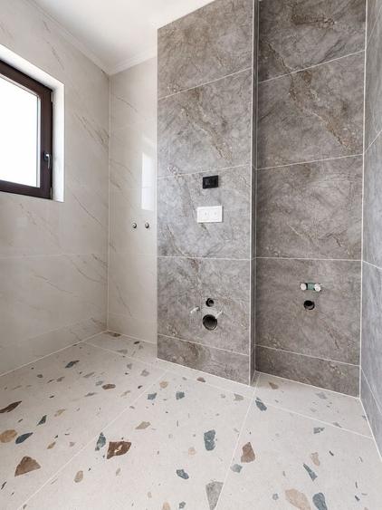Duplex cu 4 camere cu Canalizare în Moșnița Nouă