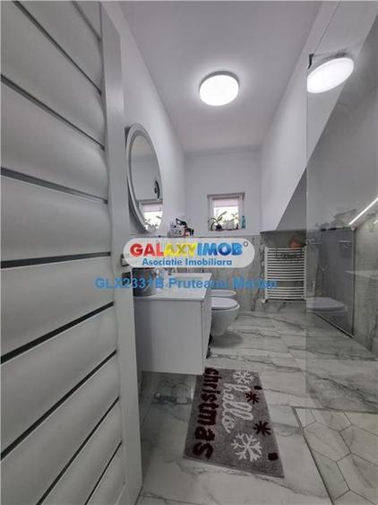 Casă cu 5 camere cu Teren 900 Mp în Clinceni