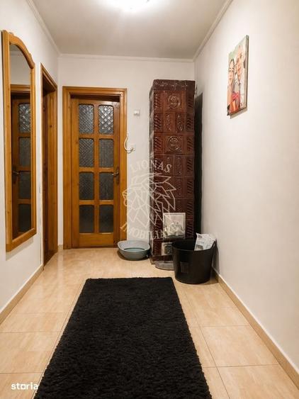 Apartament cu 2 camere decomandat în Cormaia