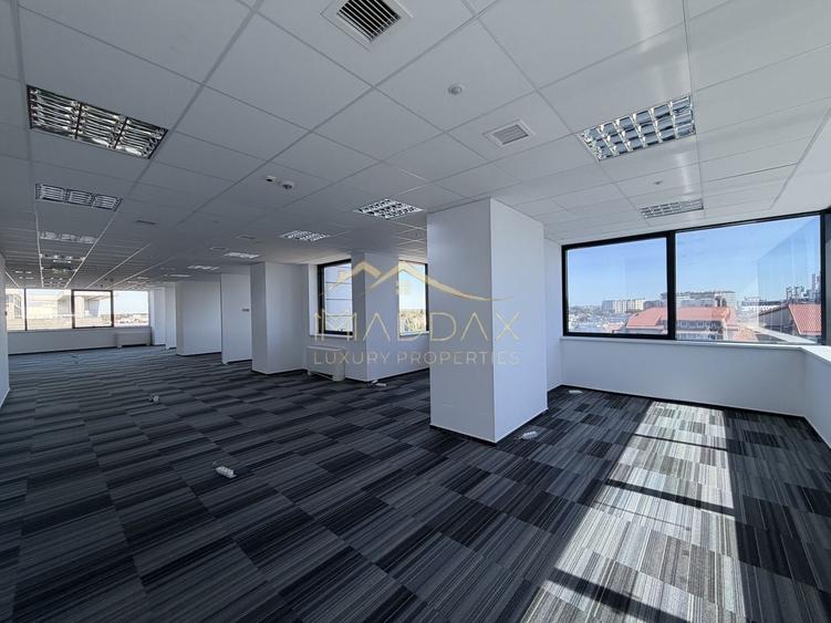 Birou, de 351.73999023438 mp, în Băneasa
