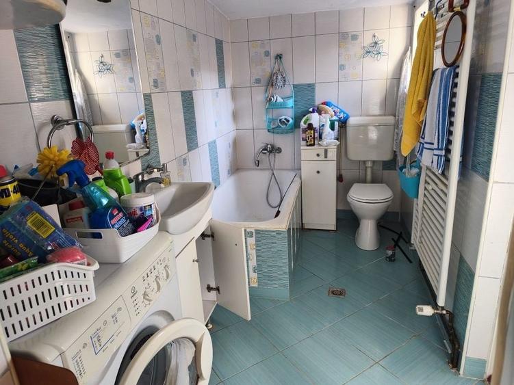 Casă cu 2 camere în Central