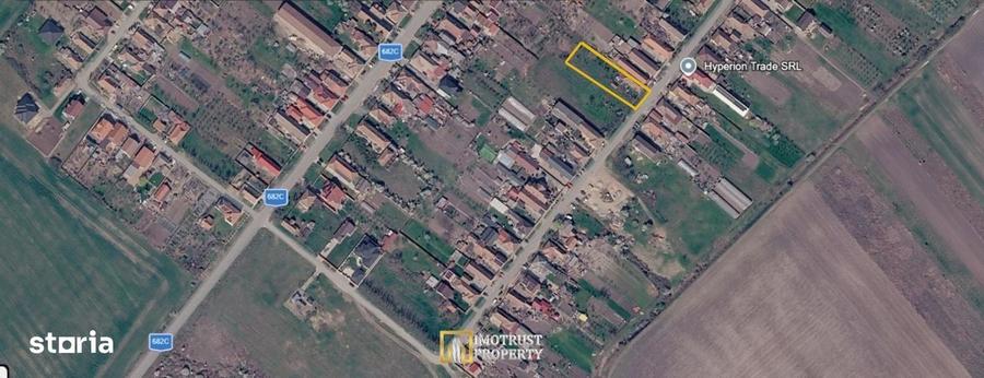 Casă cu 4 camere cu Teren 1400 Mp în Livada