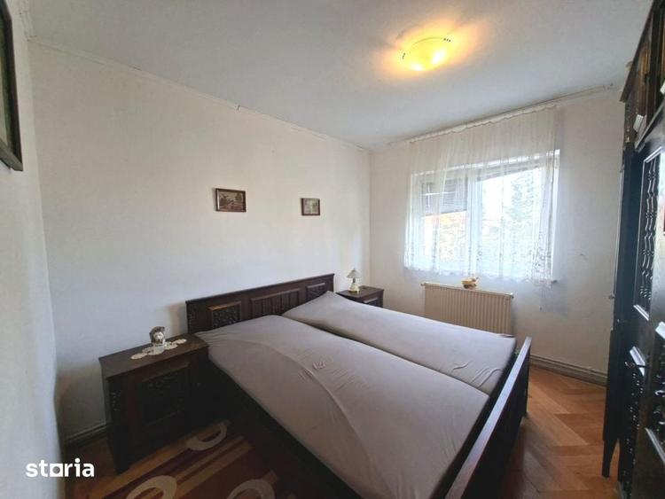 Apartament cu 3 camere în Calea Dumbrăvii