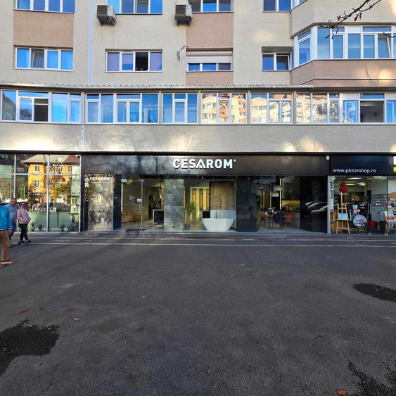Spațiu comercial, de 158 mp, în Obor