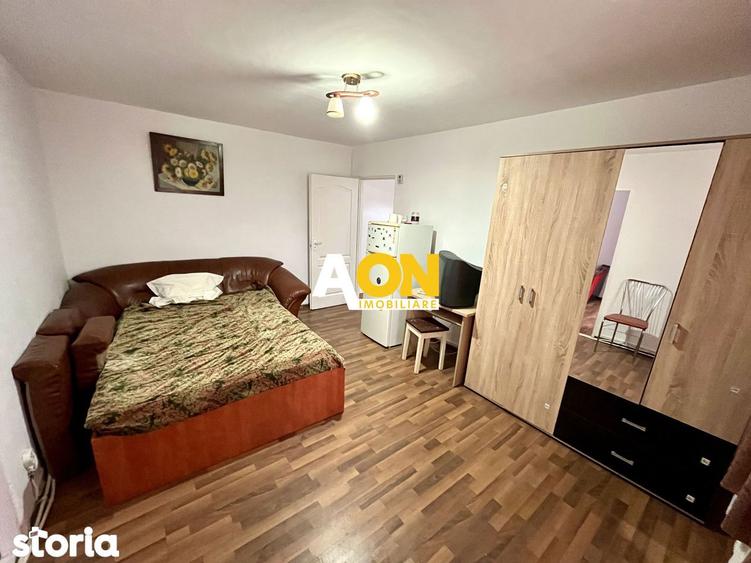 Apartament cu 2 Camere, Zona Cetate - 2