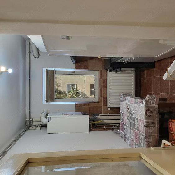 Garsonieră decomandată în Complex Studențesc