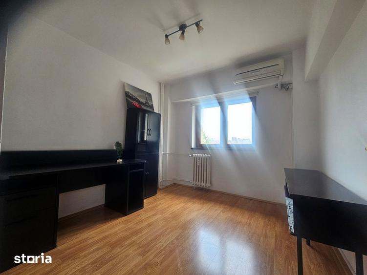 Apartament cu 3 camere decomandat în Dorobanți