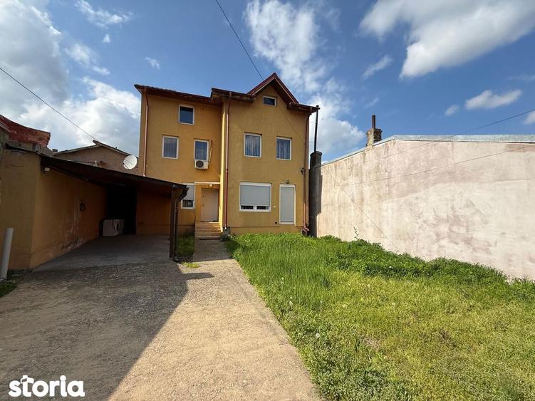 Casă cu 5 camere cu Teren 650 Mp în Chiajna