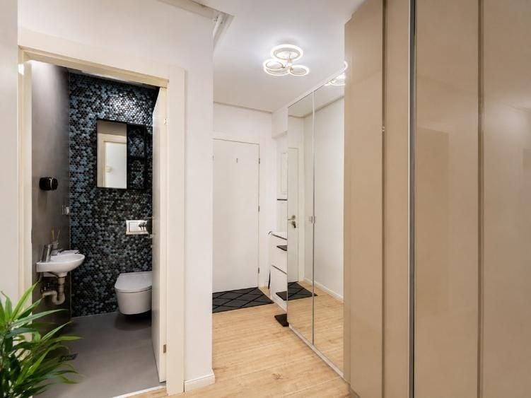 Apartament cu 3 camere decomandat în Floreasca