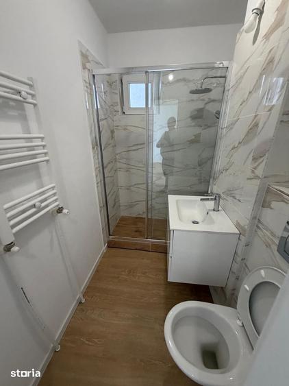 Apartament cu 2 camere decomandat în Titan — fotografia 3