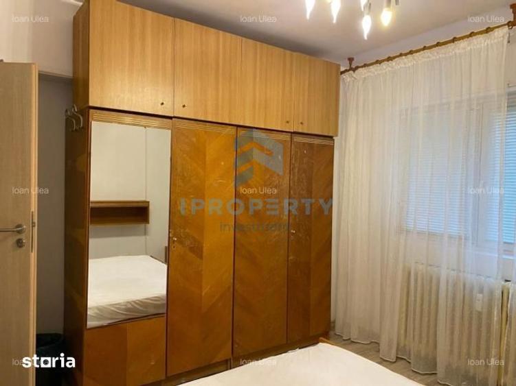 Apartament cu 4 camere, mobilat în Tei