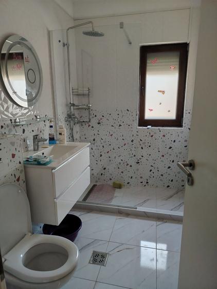 Apartament cu 2 camere decomandat în Sânpetru — fotografia 1