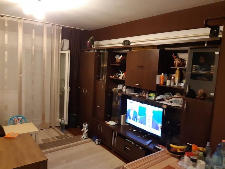 Apartament cu 2 camere în Roșu