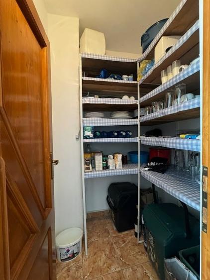 Apartament cu 4 camere decomandat, mobilat în Șinteu
