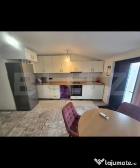 Casă cu 3 camere cu Teren 293 Mp în Central