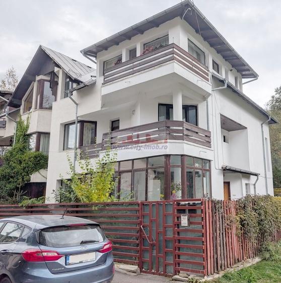 Apartament cu 2 camere semidecomandat, mobilat în Central