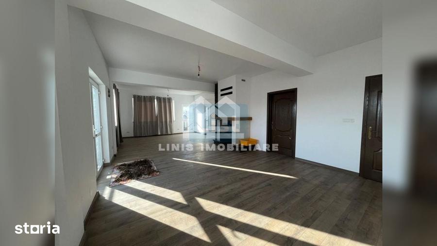 Spațiu comercial, de 570 mp, în Central