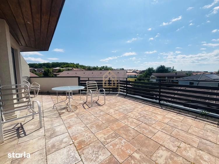 Apartament cu 3 camere în Valea Roșie