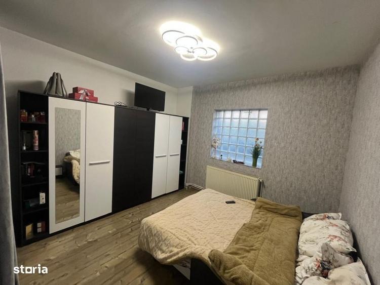 Casă cu 4 camere cu Teren 468 Mp în Bariera Vâlcii