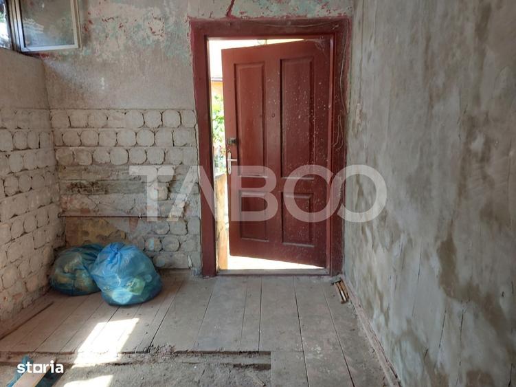 Comision 0-Apartament 2 camere 37mp la casa necesita renovare Cisnadie - 5