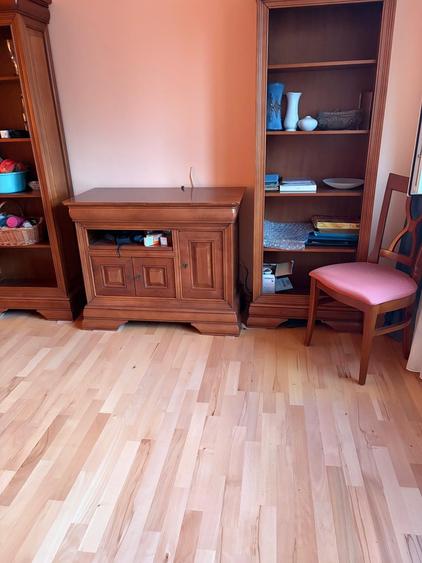 Apartament cu 3 camere semidecomandat în Titan