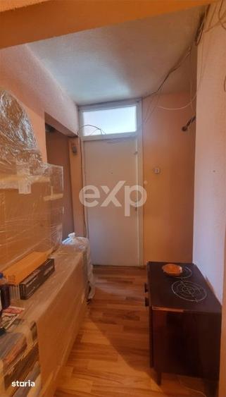 Apartament cu 4 camere decomandat în Dâmbul Rotund