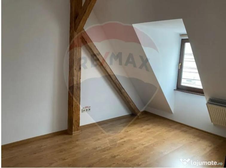 Spațiu comercial, de 160 mp, în Orașul de Jos
