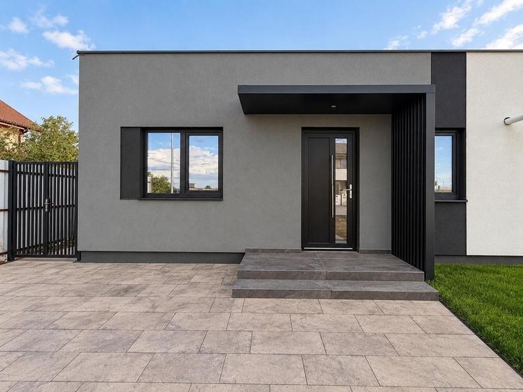 Duplex cu 3 camere cu Canalizare în Dumbrăvița