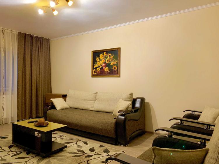 Apartament cu 3 camere decomandat în Radu Negru