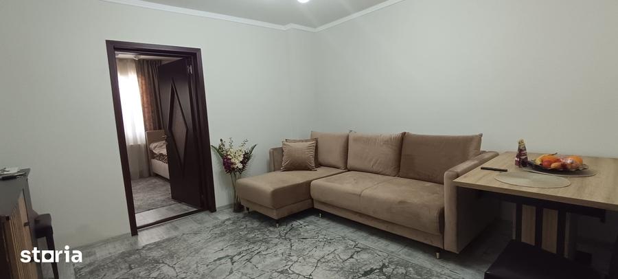 Casă cu 3 camere cu Teren 155 Mp în Bariera Vâlcii