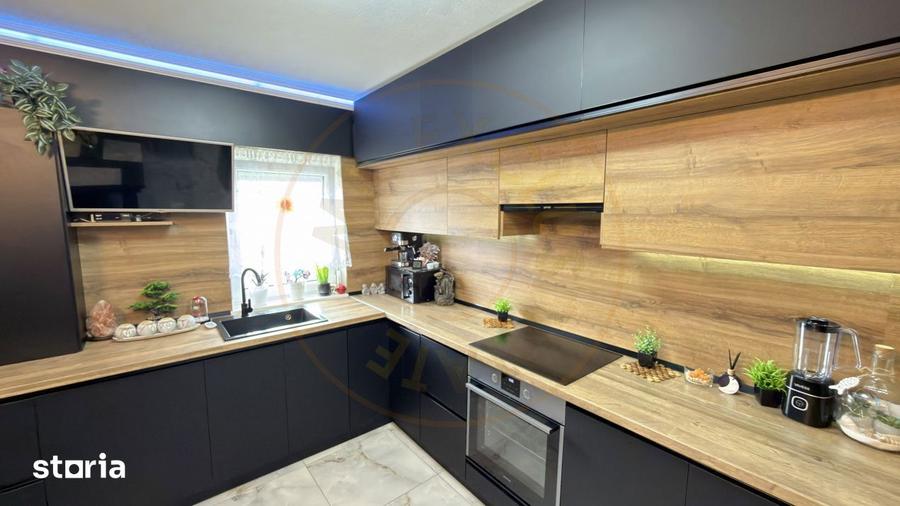 Apartament cu 2 camere decomandat, mobilat în Central
