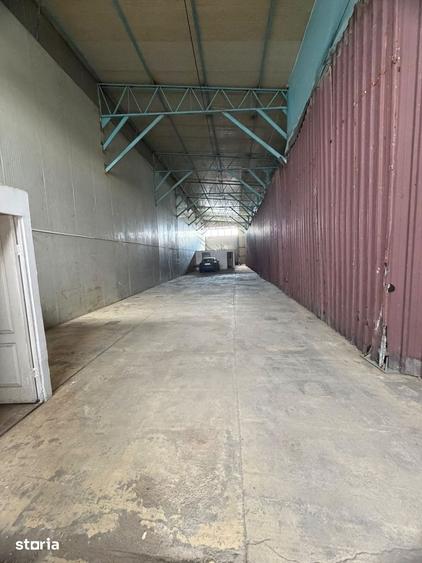 Spațiu comercial, de 280 mp, în Central