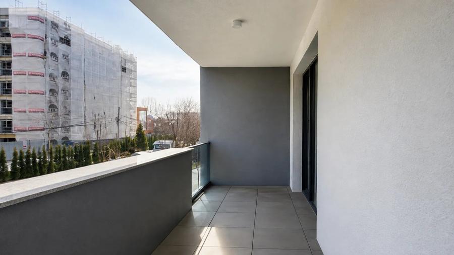 Apartament cu 3 camere decomandat în Pipera
