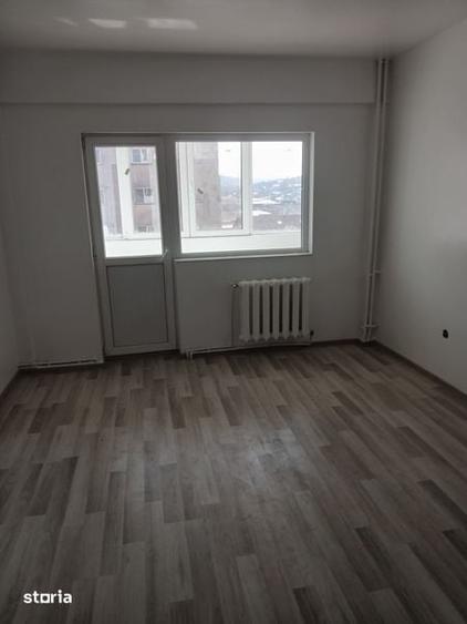 Apartament cu 2 camere decomandat în Mircea cel Bătrân
