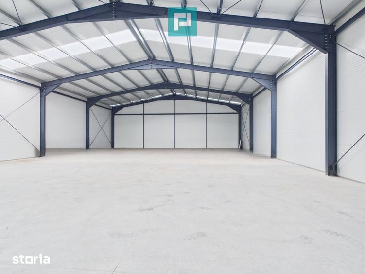 Spațiu comercial, de 590 mp, în Giarmata