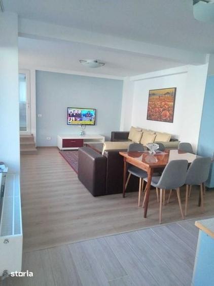 Casă cu 4 camere cu Teren 160 Mp în Poiana Țapului