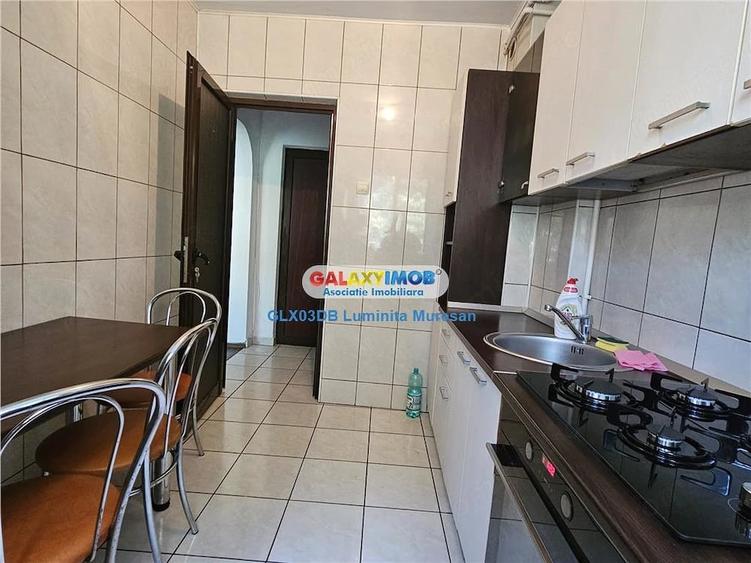 Apartament cu 2 camere semidecomandat în Aleea Trandafirilor
