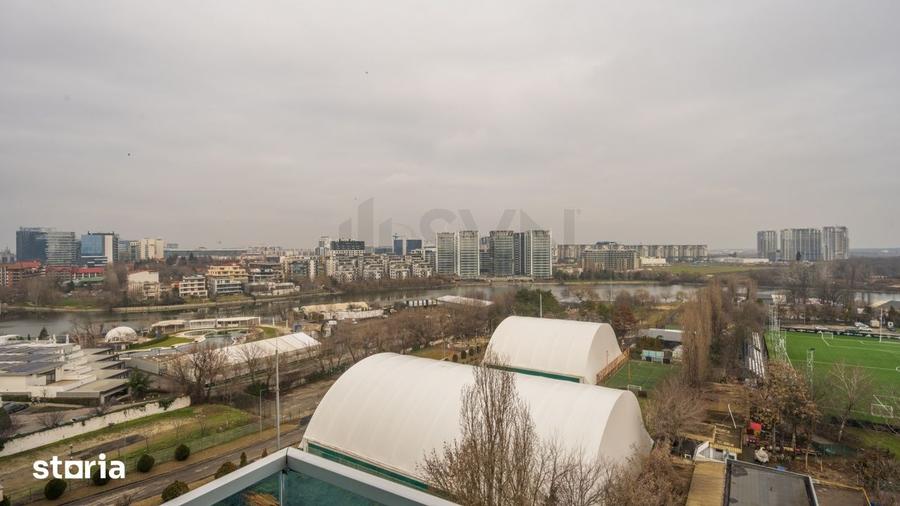 Apartament cu 4 camere, mobilat în Tei