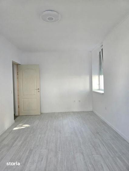Apartament de vanzare - 3