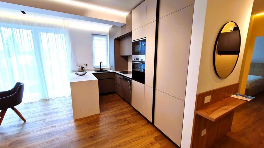 Apartament cu 2 camere, mobilat în Ștrand