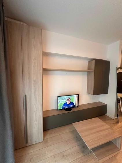 Apartament cu 2 camere semidecomandat în Ostratu