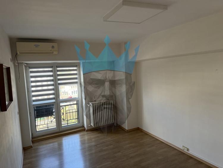 Apartament cu 2 camere decomandat în P-ța Unirii