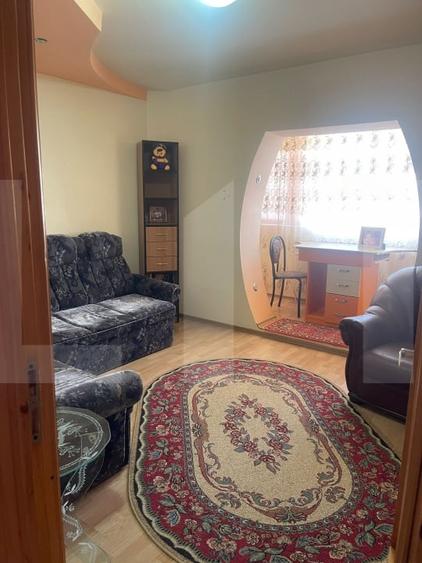 Apartament cu 3 camere decomandat, mobilat în Dorohoi