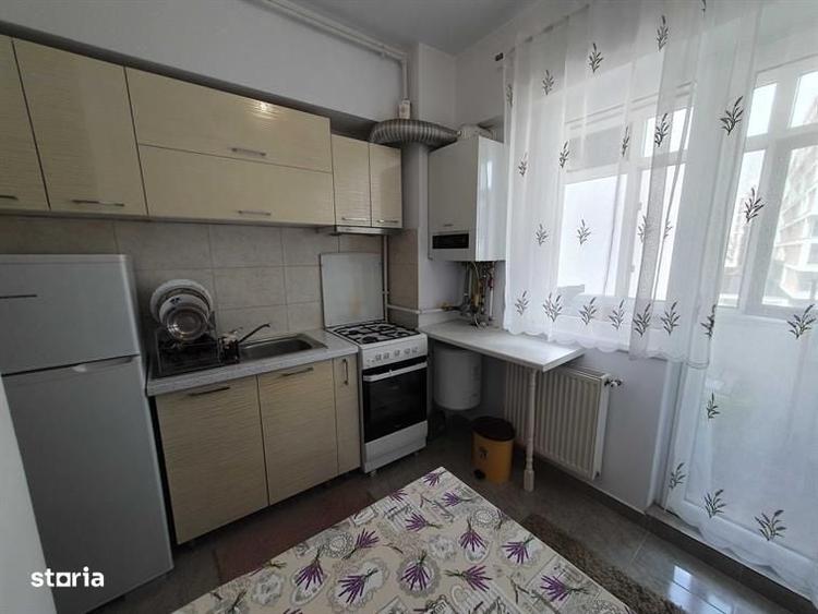 Garsonieră decomandată în Grozăvești