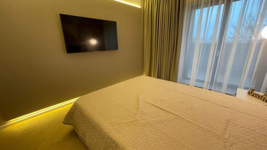 Apartament cu 3 camere decomandat, mobilat în Cotroceni