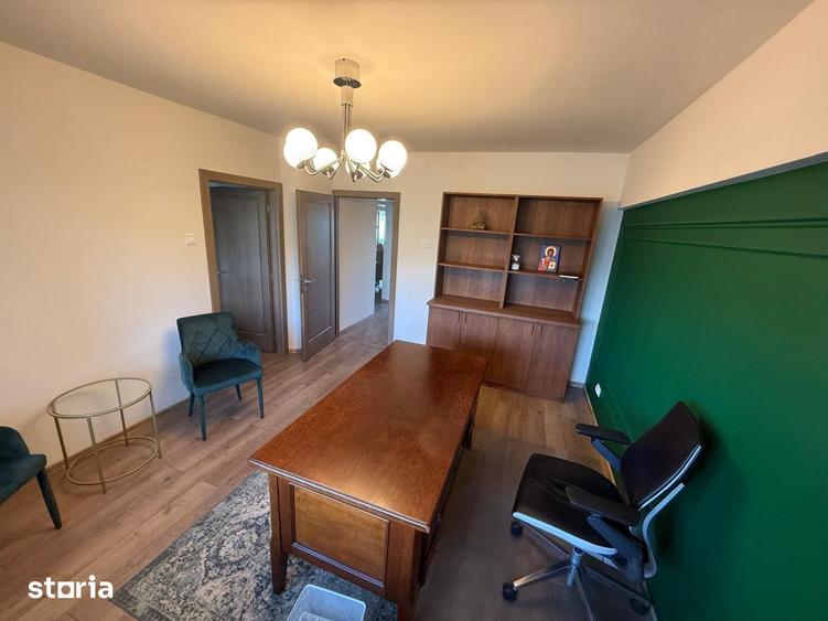 Apartament cu 4 camere în Centrul Civic