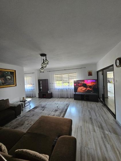 Duplex cu 5 camere cu Teren 200 Mp în Ampoi 3