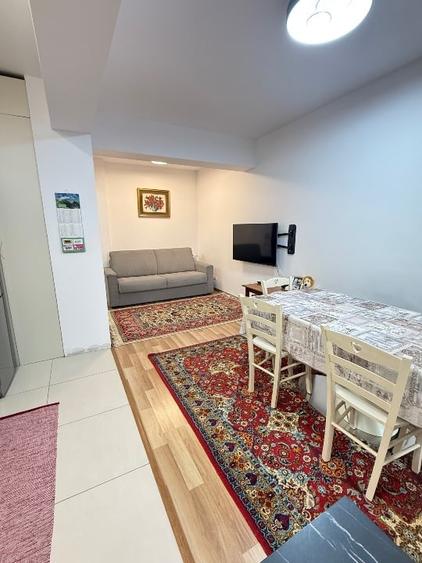 Apartament cu 2 camere decomandat, mobilat în Sisești