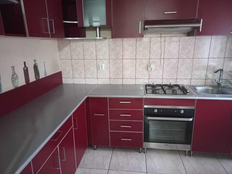Casă cu 4 camere în Florești