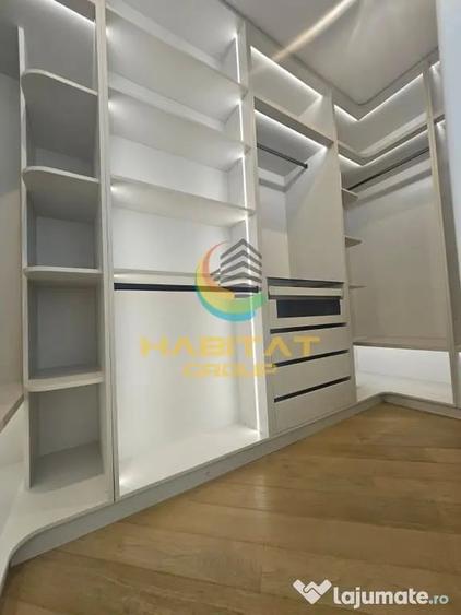 Apartament cu 3 camere semidecomandat în Pipera